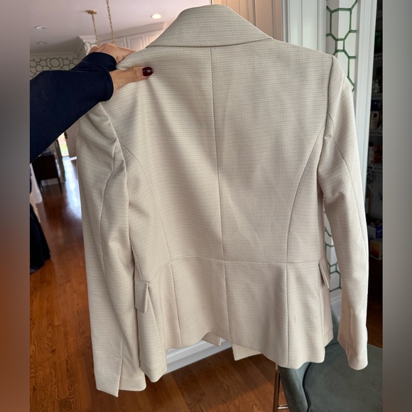 Elie Tahari - Cream Blazer - US 2 - Picture 2 of 4